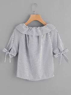 Fashion Tops Blouse, Kids Designer Dresses, Sleeves Designs For Dresses, Trendy Fashion Tops, Stylish Dresses For Girls, Girls Blouse, Designs For Dresses, Dresses Kids Girl, Girls Fashion Clothes