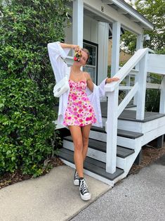 Summer outfit ideas for the beach, day dates, summer dress, floral dress, summer outfit inspo, summer outfit ideas, summer dinner date ,summer night, summer night outfit ideas, long white pants, black top, Summer outfit inspo for 2022, aesthetic instagram picture idea, summer outfit poses, summer pose inspo, Europe Fits, Hawaii Outfits, Europe Outfits, Italy Outfits, Paris Outfits, Europe Trip, Oui Oui, How To Pose, European Summer