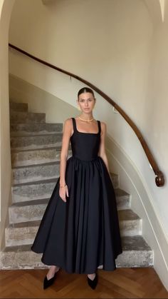 Ankle Length Prom Dress, Classy Prom, Black Dresses Classy, Elegant Dresses Classy, Black Dress Outfits, Ankle Length Dress