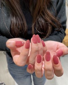 Nara Smith Nails, Coral Jelly Nails, Muted Pink Nails, Jell Nails, Flash Nails, Hello Nails, October Nails, Nagel Tips