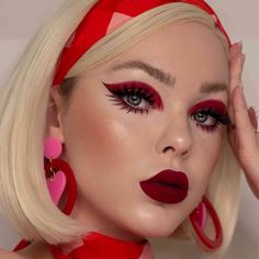 60s Makeup, 70s Makeup, Drag Make-up, Retro Makeup, Make Up Inspiration, Smink Inspiration, Valentines Makeup, Red Makeup, Makeup Eye Looks