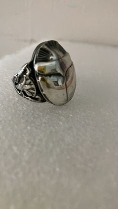 Unique piece of art , this silver Scarab ring is handmade in Egypt will sure get you a lot of compliments . Egyptian Jewelry, Rings Statement, Egypt, Sterling Silver Jewelry, Unique Pieces, Statement Rings, Jewelry Rings, Art Pieces, 925 Sterling Silver