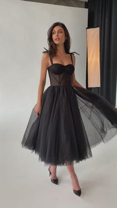 Sparkly Tulle Dress, Sweater Dress Outfit Ideas, Cocktail Dress Classy Evening, Milla Dresses, Puffy Tulle Skirt, Sheer Overlay Dress, Midi Prom Dress, Sweater Designs, Retro Inspired Fashion