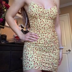 Never Worn!!! My Favorite Dress, I Sadly Don’t Fit In It Anymore :( Hugs Figure So Nicely, And I Love The Scrunched Up Sides No Pads!! Has Adjustable Spaghetti Straps, Size Xs Brand New With Tags Cute Yellow Mini Dress With Floral Print, Cute Yellow Floral Print Mini Dress, Nordstrom Casual Fitted Dress, Yellow Floral Mini Dress For Date Night, Nordstrom Fitted Mini Length Dresses, Fitted Mini Dress By Nordstrom, Fitted Mini Length Dresses By Nordstrom, Fitted Mini Length Nordstrom Dress, Dresses Yellow