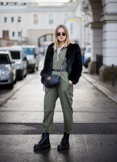 Doc Marten Outfits, How To Wear Doc Martens, Green Jumpsuit Outfit, Combat Boot Outfits, Doc Martens Outfits, Combat Boot Outfit, Dr Martens Outfit, Doc Martens Style, Martens Style