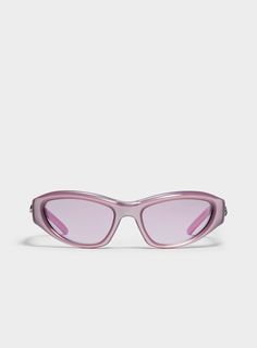 R.E.A.T PC5 | GENTLE MONSTER Official Site Gentle Monster Sunglasses, Latest Sunglasses, Y2k Sunglasses, Cute Glasses, Pink Mirror, Gentle Monster, Pink Frames, Stylish Glasses, Delicate Details