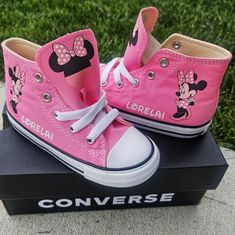 Just as shown but with your little one's name on the sides. Genuine Converse high tops.  Choose your shoe color and size during check out. Pink Minnie Mouse Low-top Sneakers, Casual Pink Minnie Mouse Sneakers, Cute Minnie Mouse Low-top Sneakers, Minnie Mouse Converse, Converse Baby, Pink High Tops, Toddler Converse, Baby Converse, Converse Pink