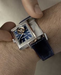 Flip Watch, Jaeger Lecoultre Watches, Balance Wheel, S Heart, Jaeger Lecoultre, Heart Beat, Classic Watches, Luxury Shopping