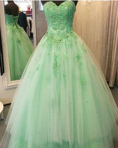 Lace Appliques Beaded Sweetheart Tulle Floor Length Quinceanera Dresses-alinanova Fantasy Ball, Cinderella Blue, Dress Quinceanera, 2023 Prom, Tulle Balls, Quinceanera Dresses Blue, Champagne Dress, Sweetheart Prom Dress, Princess Ball Gowns