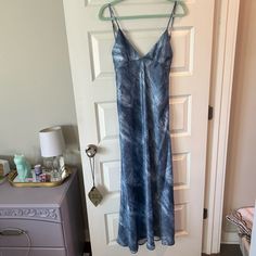 Brand New Casual Blue Slip Dress For Summer, Light Blue V-neck Slip Dress For Spring, Blue Slip Dress For Spring Vacation, Blue V-neck Slip Dress For Summer, Blue Lined Maxi Dress For Brunch, Lined Blue Maxi Dress For Brunch, Blue Sleeveless Sundress, Blue Midi Slip Dress For Summer, Chic Blue Summer Slip Dress