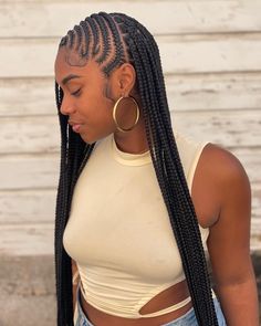 Side-parted cornrows offer a sleek and sophisticated look that’s both modern and timeless. The side part adds a touch of elegance and frames the face beautifully, making it a versatile hairstyle for various occasions.

Photo credit by: m.dsrt_ Trendy Cornrow Hairstyles, Cornrows Ideas, Braiding Techniques, Cornrow Designs, Lemonade Braids Hairstyles, Mom Beauty