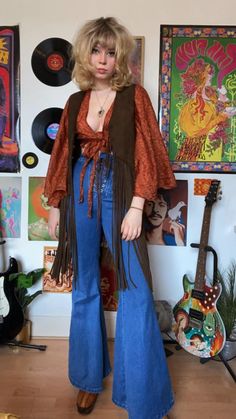 70s Outfits Women, Hippie Outfits 70s, 70s Aesthetic Fashion, 70s Fashion Women, 70s Fashion Hippie, 70s Inspired Outfits, Look 80s, Moda Hippie, Outfits 70s