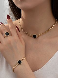 Black  Collar     Embellished   Women Fashion Jewelry Office Jewelry Professional Women, Office Jewelry, Wearing Jewelry, Square Necklace, Women's Jewelry Sets, Watches Women Fashion, Fashion Sets, Black Women Fashion, Black Square