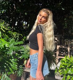 Instagram: paigelorenze Summer Photo Dump, Paige Lorenze, Long Coat Outfit, Main Character Vibes, Miley Stewart, Natural Girl, Styled Hair, Character Vibes, Teen Fame Dr