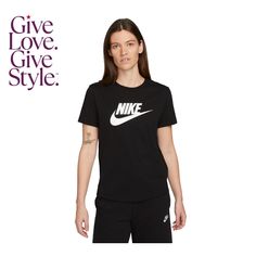 in stock Cheap Nike T-shirt With Team Logo, Affordable Nike T-shirt With Team Logo, Nike Black Athleisure T-shirt, Black Nike Cotton T-shirt, Essentials Logo, Nike Sportswear Women, Mens Home, Kids Trend, Wedding Watch