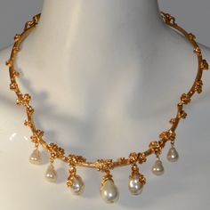 100% Authentic! Brand New Without Tags Approx. 17"L , 4" Extender Made In Usa. Luxury Festive Temple Necklace With Pearl Drop, Gold Pearl Jewelry Necklace Antique, Royal Dresses, Pearl Crystal, Floral Necklace, Womens Jewelry Necklace, Made In Usa, Jewelry Necklaces, Women Jewelry