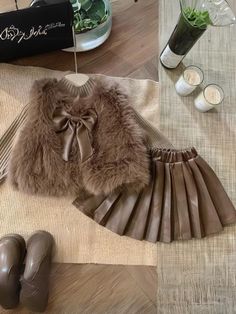 Haute Winter Style Pleated Faux Leather Skirt Set Leather Skirt Set, Birthday Sweater, Pleated Skirt Set, Leather Pleated Skirt, Fashion Runway, Winter Girls, Faux Fur Vests, Girls Clothing Sets, Faux Leather Skirt