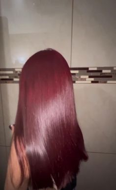 Hair Dye Highlights Brunettes, Red Hair Dye For Brunettes, Prom Dresses For Red Hair, Red Hair Faded, Types Of Red Hair Dye, Hair Colors Red, Wine Red Hair Dye, Red Hair Different Shades, Hair Color Ideas For Brunettes Red