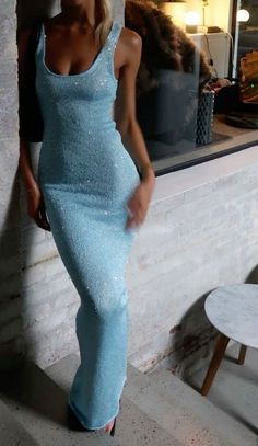 Item Descriptions: Silhouette:Mermaid Waist: Natural Sleeve Length:Sleeveless Fabric:Sequin Shown Color:Blue Built-In Bra: Yes Summer Wedding Guest Inspo Outfit, Blue Night Out Outfit, Asta Resort Dress, Asta Resort, Looks Party, Evening Party Dress, Long Prom Dress, Evening Dresses Prom, Evening Party