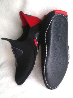 Homemade Shoes, Felt Boots, Creative Shoes, Felt Shoes, Casual Leather Shoes, Shoe Pattern