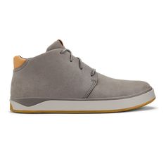 Papakū ‘Ili provides the perfect balance between the styling of a boot and the comfort of a lifestyle sneaker. Made with durable, waterproof leather, this chukka boot is a staple for the Fall/Winter season. Step into the quilted lining and cruise through your day in next-level style and comfort. It’s a classic in every way. Key Features: Waterproof Leather: Keeps your feet dry and comfortable in wet conditions. Quilted Lining: Provides cozy warmth and next-level comfort. Chukka Boot Silhouette: Sport Slippers, Waterproof Leather Boots, Leather Chukka Boots, Mens Boots Casual, Chukka Boots Men, Men's Shoes Accessories, Mens Items, Chukka Boot, Nubuck Leather