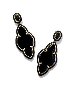 Abbie Gold Enamel Frame Statement Earrings in Black Agate | Kendra Scott Statment Earrings, Dainty Jewelry Necklace, Short Pendant Necklace, Engagement Rings Sale, Sports Jewelry, Bar Jewelry, Gold Statement Earrings, Demi Fine Jewelry, Running Back