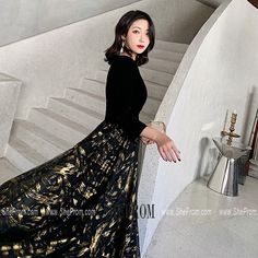 Black With Gold Formal Evening Dress Vneck With Sleeves Sparkly Dresses Long, Long Sparkly Dresses, Long Dresses Long Sleeve, Trendy Dress Styles, Sparkly Dresses, Formal Evening Dress, Long Sleeve Dresses, Trendy Dress, Sparkly Dress