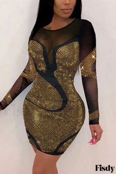 Fisdy - Elegante Vestido de Manga Larga con Parches Dorados y Cuello en O con un Toque de Moda Sheer Mesh Bodycon Dress, Vogue Dress, Mesh Bodycon Dress, Dress Sleeve Styles, Ankle Length Dress, Sheer Fashion, Bodycon Dress Parties, Hip Dress, Polyester Dress