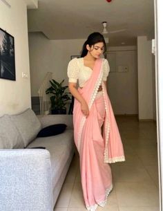 Saree Stylish Party Wear, Blouse Designs Latest For Girls Saree, Farewell Saree Blouse Designs, Fancy Sarees Party Wear Blouse Designs, Farewell Looks In Saree, Blouse Design For Farewell, Best Saree Look For Farewell, Saree Designs For Farewell