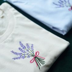 A beautiful organic t-shirt embroidered with a gorgeous lavender bouquet This t-shirt is beautiful quality and looks fab tucked into your favourite jeans. Sizing is unisex - relaxed fit for ladies. Please take a look at the images to see the sizes. This t-shirt will be made to order just for you from my home workshop. The perfect unique t-shirt you will want to wear again & again. Thank you for supporting my small business :-) Embroidered Lavender, Lavender Bouquet, Unique T Shirt, Home Workshop, Embroidered Shirt, Unique Tshirts, Favorite Jeans, My Home, Unisex T Shirt