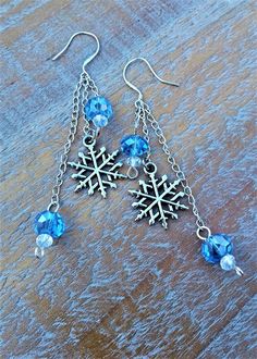 Snowflake Earrings Christmas Charm Earrings Xmas Winter | Etsy Christmas Earrings Beads, Winter Earrings Diy, Snow Flake Earrings, Snowflake Earrings Diy, Festive Holiday Beaded Jewelry, Handmade Christmas Jewelry, Diy Christmas Earrings Ideas, Handmade Christmas Earrings, Christmas Diy Jewelry