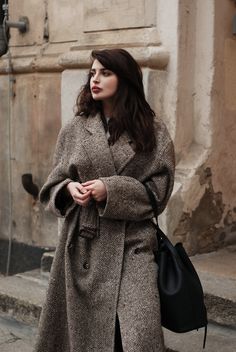 B-day bag Mode Mantel, Cardigan Blazer, Winter Bags, Bags Ideas, Fashion Autumn, Fall Outfits For Work, Mode Inspo, 가을 패션