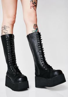 cuz you look good not giving a fcuq. Own it with these dope lace-up platform boots that have a cushy footbed and rounded toes that'll have ya kickin' ass. Edgy Lace-up Wedge Boots For Streetwear, Streetwear Platform Ankle Boots With Laces, Edgy Lace-up Platform Boots With Lug Sole, Chunky Platform Lace-up Boots For Streetwear, Edgy Knee-high Platform Boots With Lug Sole, Chunky Platform High Ankle Lace-up Boots For Streetwear, High Ankle Lace-up Boots With Chunky Platform For Streetwear, Edgy High-top Platform Combat Boots, Streetwear Platform Boots With Front Lace-up And Round Toe