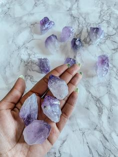 Amethyst Aesthetic, Crystals Aesthetic, Spiritual Shop, Evil Thoughts, Goblincore Aesthetic, Crystal Vibes, Crystal Aesthetic, Protection Crystals, Pretty Rocks