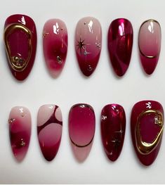 Hello welcome to my shop. I only use high-quality materials to create a luxurious nail press that you can trust to be strong and long-lasting. Hope you can find your favorite nails. My nails will last: Use adhesive sheets (provided with nail kit) for 1-2 days Use nail glue for 2-3 weeks. All nails can be reused multiple times if you take good care of them. If you would like a custom size, please fill out the personalization section under product options. If you're not sure how to measure your na Kutek Disney, Nagel Tips, Pretty Gel Nails, Dream Nails, Nail Art Hacks, Funky Nails, Nail Polishes, Nail Accessories, Cute Acrylic Nails