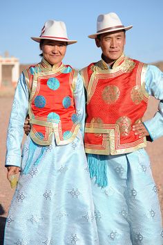 Wedding Couple, Mongolia Traditional Bride, Wedding Couple, Traditional Dress