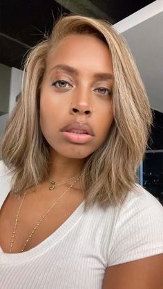 Blond Black Women, Melli Monaco, Black Girls Hair, Blonde Hair Black Women, Fall Hair Color Ideas, Color Ideas For Blondes, Hair Color Ideas For Blondes, Dyed Natural Hair