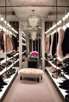 #closet #design #inspiration Penthouse Bedroom, Dream Closet Design, Big Closets, Walking Closet, Decorative Ideas, Room Closet, Dressing Room Design, Dream House Interior, Dream Apartment