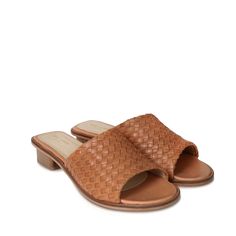 · Sandal upper, base, and heel made of 100% Calfskin leather; 100% Goatskin lining· Runs true to size. If in between sizes, we recommend ordering up a half size Slide into summer with The Miranda Woven Sandal. Featuring a comfortable low heel, these are entirely handmade in Le Marche, Italy from buttery-soft calfskin leather and a smooth goatskin lining. Its woven detail adds just enough texture to elevate any outfit, from a t-shirt and shorts to a silky slip dress. TRANSLATE with x English Arab Summer Leather Sole Closed Toe Mules, Summer Closed Toe Mules With Leather Sole, Formal Sandals With Woven Sole And Block Heel, Woven Leather Sandals With Block Heel, Summer Slip-on Heels With Leather Sole, Leather Sandals With Woven Detail And Block Heel, Open Toe Woven Leather Heels, Elegant Leather Mules With Woven Sole, Summer Woven Leather Mules With Round Toe