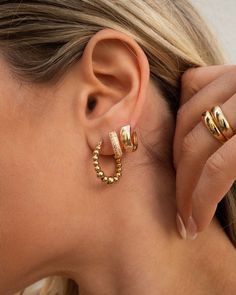 Earrings, Ear Piercings, Chunky Hoops, Hoops, Gold Earrings, Gold Jewelry, Three Ear Piercings Big Hoops Earrings, Rectangular Earrings, Chunky Pearls, Chunky Hoop Earrings, Chunky Earrings, Hoops Gold, Hoop Earring Sets, Gold Hoops, Ear Jewelry