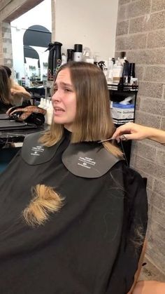 Textured Lobs, Buzzed Hair Women, Haircut Ideas For Women, Ladies Hairstyles, Long Hair Cut Short, Bald Head Women, Style Keywords, Haircut Women, Framing Layers