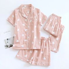 pajamas three-piece set short sleeves shorts trousers – lastrafashion Comfy Sets, Pajama Suit, Women's Pajamas, Cotton Pajama Sets, Casual Evening, Current Styles, Cotton Pyjamas, Cool Suits, Three Piece