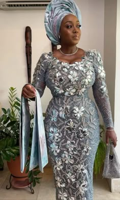 Yoruba Women ~ Yoruba Bride Blouse And Wrapper, Yoruba Fashion, Asoebi Lace Styles, Asoebi Style, African Fashion Style, Nigerian Dress, Fitted Blouse, Court Wedding, Mother Of Bride Outfits