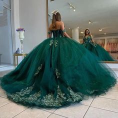 #ad Dark Green Quinceanera, Dark Green Quinceanera Dresses, Green Quinceanera Dress, Emerald Green Quinceanera Dresses, Emerald Green Quinceanera Theme, Green Quince Dress, Green Quinceanera Theme, Dress Sweet 16, Green Quinceanera