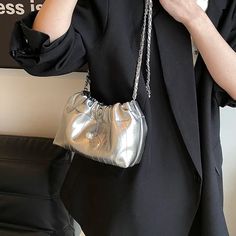 UAKISS - Shoulder Bags for Women 2024 Y2K Korean Fashion Handbags and Purses Trend Chain Silver Crossbody Bucket Bag SIZE: (Upper Width)14cm * (Lower Width)20cm * (Height)14cm * (Thickness)8cm Shoulder Belt Length:124cm Cheap Trendy Evening Bucket Bag, Woven Beach Bags, Purse Trends, Silver Handbag, Cloud Bag, Shoulder Belt, Pu Bag, Handbags And Purses, Belt Length