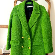 Never Worn Size Xs So Pretty Color Straight Cut Spring Green Double-breasted Pea Coat, Spring Green Pea Coat With Pockets, Green Spring Pea Coat With Pockets, Chic Green Double-breasted Outerwear, Chic Green Pea Coat For Winter, Chic Green Single-breasted Outerwear, Chic Green Winter Outerwear, Trendy Green Winter Blazer, Fitted Green Zara Outerwear