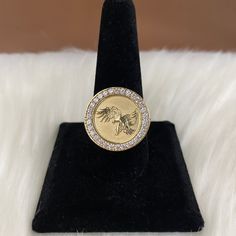 This product is avalilable to pick up in our Doral store.Features:Karat: 14K Gold.Color: Yellow Gold.Weight: 9,3grRing Size: 11 Gia Certified Diamond Rings For Collectors, Gia Certified 14k Gold Cluster Ring, Luxury Diamond Signet Ring Collectible, Luxury Gia Certified Cluster Ring In Yellow Gold, Luxury Gia Certified Yellow Gold Cluster Ring, Vs Clarity Gold Plated Diamond Ring For Formal Occasions, Formal Gold Plated Diamond Ring With Vs Clarity, Luxury Engraved Ring With Vs Clarity, Luxury Signet Ring With Center Stone