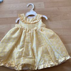 New 2 Pc Dress Size 9 Months Fitted Yellow Dress For Playtime, Fitted Yellow Dress For Dress-up, Yellow Sleeveless Dress For Playtime, Yellow Fitted Dress For Dress-up, Yellow Cotton Lined Dress, Yellow Sundress For Spring Events, Yellow Sundress For Spring Playtime, Yellow Lined Sundress, Cute Fitted Yellow Dress