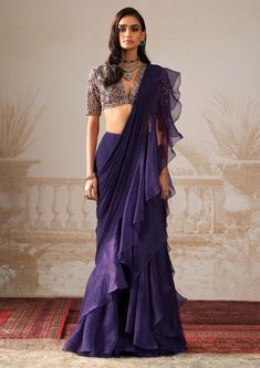 Ridhi Mehra-Geet Purple Draped Sari Set-INDIASPOPUP.COM Minecraft Witch, Indowestern Saree, Indian Dress Up, Purple Drapes, Ridhi Mehra, Function Dresses, Purple Saree, Wedding Saree Collection, Modern Saree