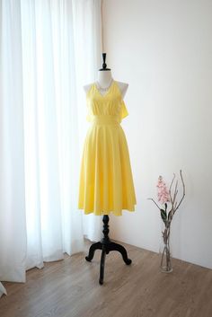 Pastel Yellow Bridesmaid Dresses, Wedding Guest Dress Spring, Cocktail Wedding Guest Dress, Lemon Bridesmaid Dresses, Yellow Bridesmaid Dress, Jade Green Dress, Yellow Bridesmaid, Anniversary Dress, Cocktail Dress Yellow